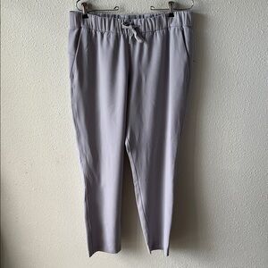 Lululemon Athletic On The Fly 7/8 Pants Woven Grey Sage Women’s Size 10